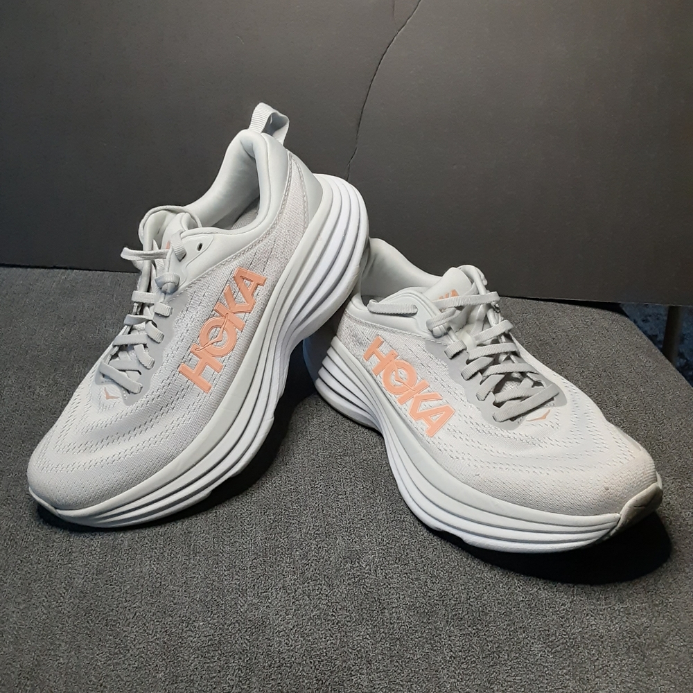 Hoka Bondi 8 - womens 7.5 wide